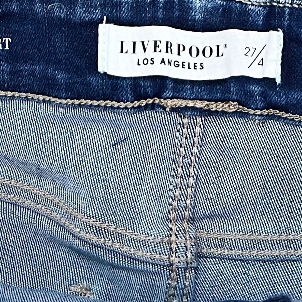 NWT Liverpool Jeans Co Chloe Pull On Bermuda Shorts Eco Bixby Wash - Picture 5 of 9